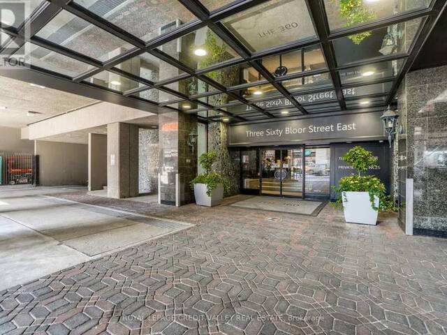 601 - 360 BLOOR STREET E Toronto Ontario, M4W 3M3 - 2 Bedrooms Condo For Sale