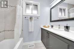 586 CENTRAL PK BOULEVARD N | Oshawa Ontario | Slide Image Twelve