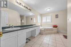 66 HOLLYLANE DRIVE | Markham Ontario | Slide Image Twenty-two