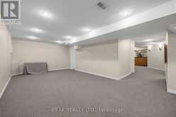 66 HOLLYLANE DRIVE | Markham Ontario | Slide Image Forty-one