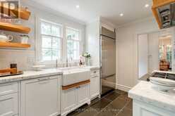 32 PARK AVENUE | Oakville Ontario | Slide Image Sixteen