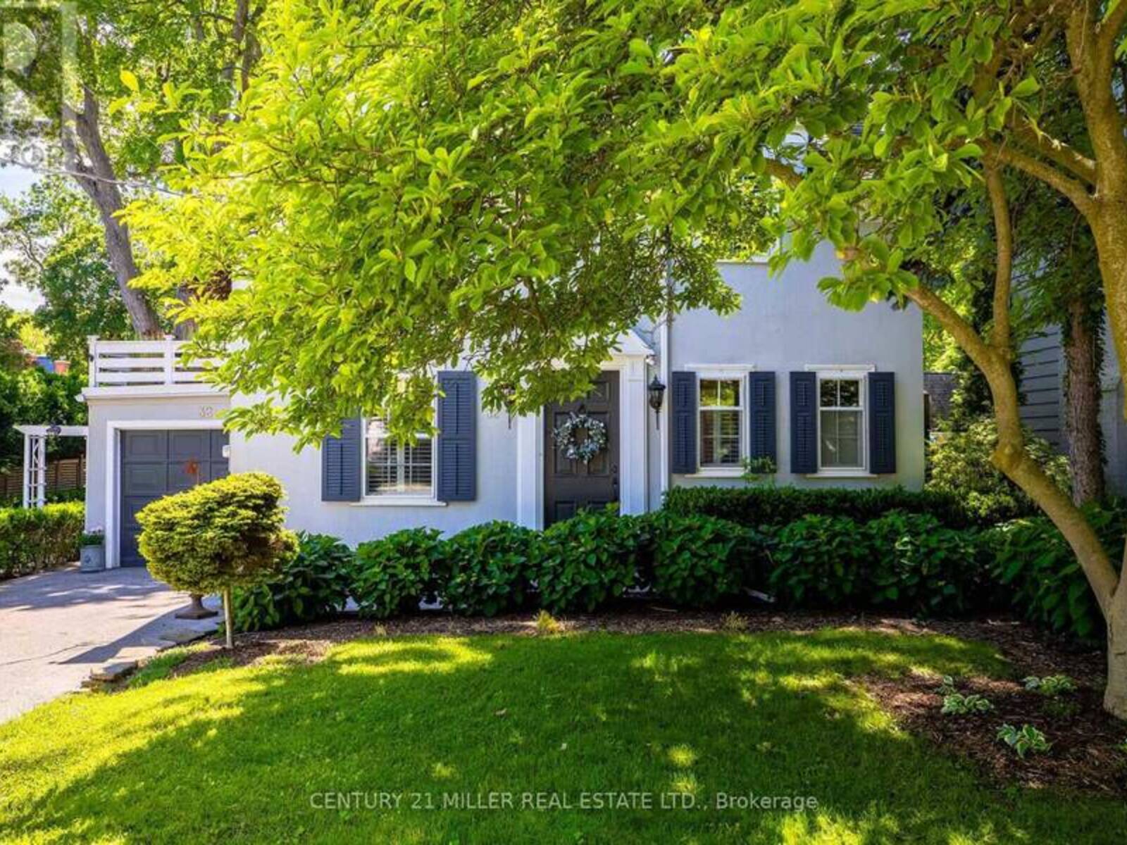 32 PARK AVENUE, Oakville, Ontario L6J 3X8