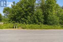 00 GERMANIA ROAD | Bracebridge Ontario | Slide Image Three