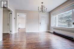 19 LOWER LINKS ROAD | Toronto Ontario | Slide Image Twelve