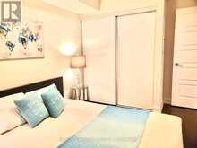 910 - 1 UPTOWN DRIVE | Markham Ontario | Slide Image Two