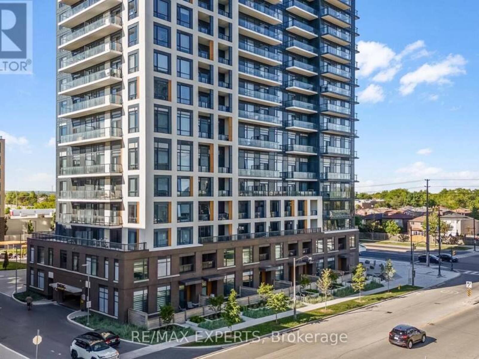 1501 - 7950 BATHURST STREET, Vaughan, Ontario L4J 0L4
