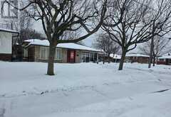 2 RIDEAU CRESCENT | Hamilton Ontario | Slide Image Three