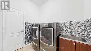 205 FRED MCLAREN BOULEVARD | Markham Ontario | Slide Image Nineteen