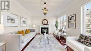 205 FRED MCLAREN BOULEVARD | Markham Ontario | Slide Image Nine
