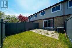 34 - 120 FALCONER DRIVE | Mississauga Ontario | Slide Image Eighteen