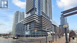 7706 - 3 CONCORD CITY PLACE WAY | Toronto Ontario | Slide Image Five