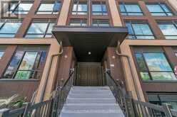 305 - 639 LAWRENCE AVENUE | Toronto Ontario | Slide Image Three