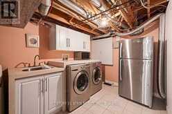 33 AUTUMN WAY | Aurora Ontario | Slide Image Forty-four