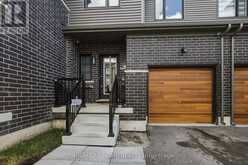 15 HAY LANE | Barrie Ontario | Slide Image Three
