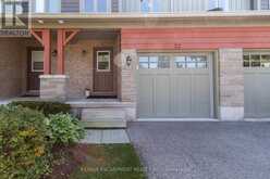 72 SILVER GLEN BOULEVARD | Collingwood Ontario | Slide Image Three