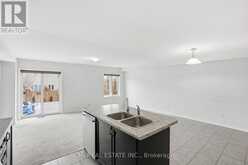 93 PENNY LANE | Hamilton Ontario | Slide Image Thirteen