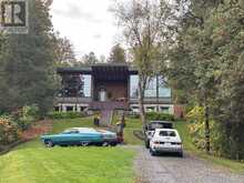 2084 GRAND BOULEVARD | Burlington Ontario | Slide Image Five