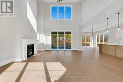 50 NEWTON REED CRESCENT | Uxbridge Ontario | Slide Image Eight
