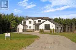 50 NEWTON REED CRESCENT | Uxbridge Ontario | Slide Image Three