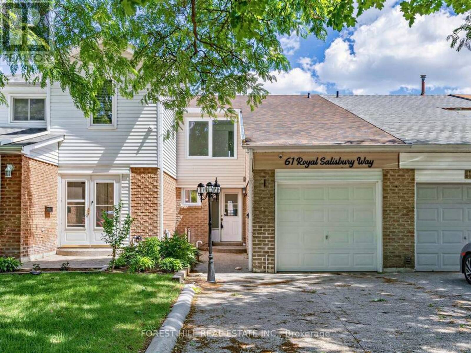 61 ROYAL SALISBURY WAY, Brampton, Ontario L6V 3J3