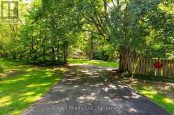 20 MACTAVESH CRESCENT | Bayfield Ontario | Slide Image Thirty-four