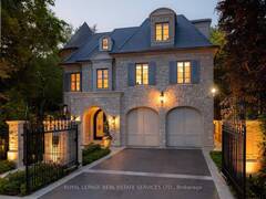 221 FOREST HILL ROAD Toronto Ontario, M5P 2N3