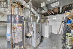 227 BRIDGE AVENUE | Windsor Ontario | Slide Image Thirteen