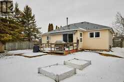 34 CEDAR COURT | Lindsay Ontario | Slide Image Twenty-eight
