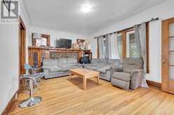 321 RANKIN AVENUE | Windsor Ontario | Slide Image Nine