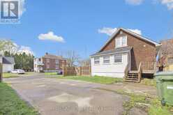 3497 PETER STREET | Windsor Ontario | Slide Image Thirteen