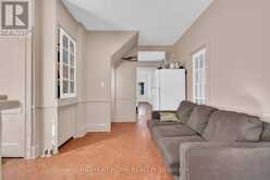 530-532 CAMPBELL AVENUE | Windsor Ontario | Slide Image Six