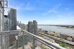 PH06 - 15 ICEBOAT TERRACE | Toronto Ontario | Slide Image Thirty-one