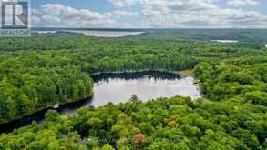 35 LITTLE LONG LAKE ROAD | Rosseau Ontario | Slide Image Seven