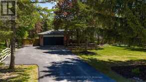 2145 18TH SIDE ROAD | New Tecumseth Ontario | Slide Image Four