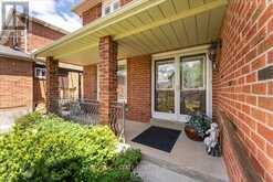 116 BUTTERFIELD CRESCENT | Vaughan Ontario | Slide Image Three