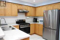 24 SWEET CLOVER CRESCENT | Brampton Ontario | Slide Image Four