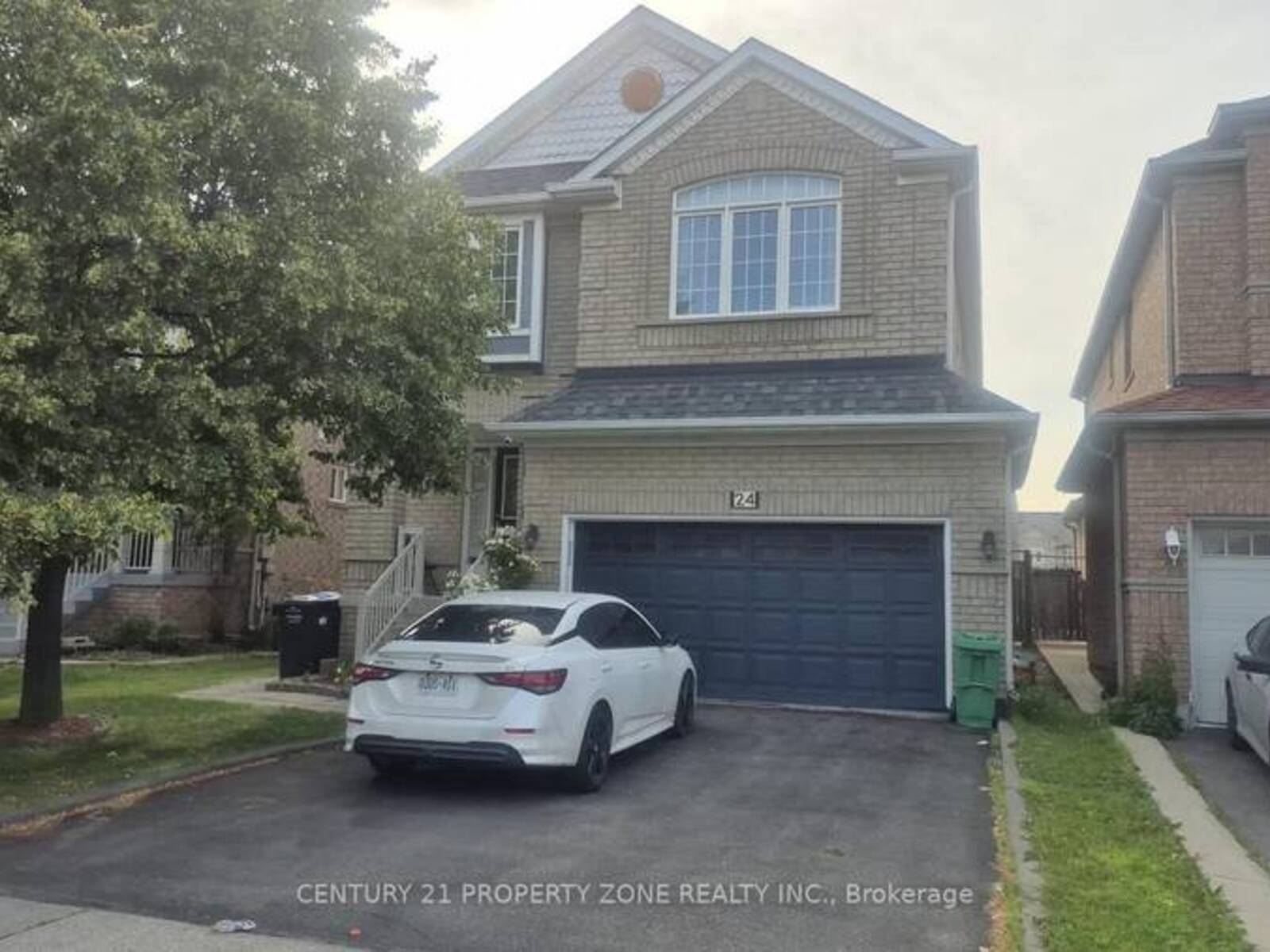 24 SWEET CLOVER CRESCENT, Brampton, Ontario L6R 3A2