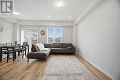 2 - 30 MIA DRIVE | Hamilton Ontario | Slide Image Ten