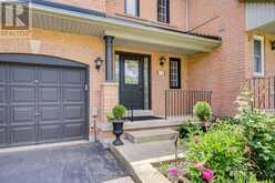 5128 FALCONCREST DRIVE | Burlington Ontario | Slide Image Two