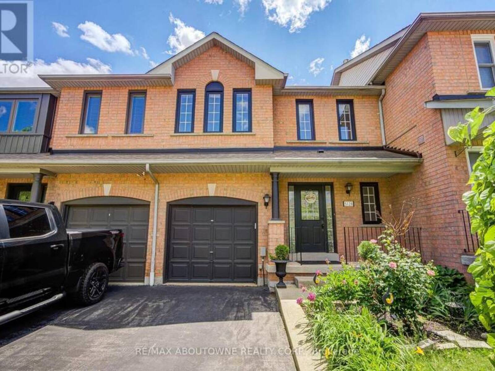 5128 FALCONCREST DRIVE, Burlington, Ontario L7L 6K4