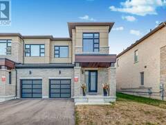 124 OGSTON CRESCENT Whitby Ontario, L1P 0H3