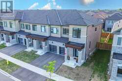 124 OGSTON CRESCENT | Whitby Ontario | Slide Image Six