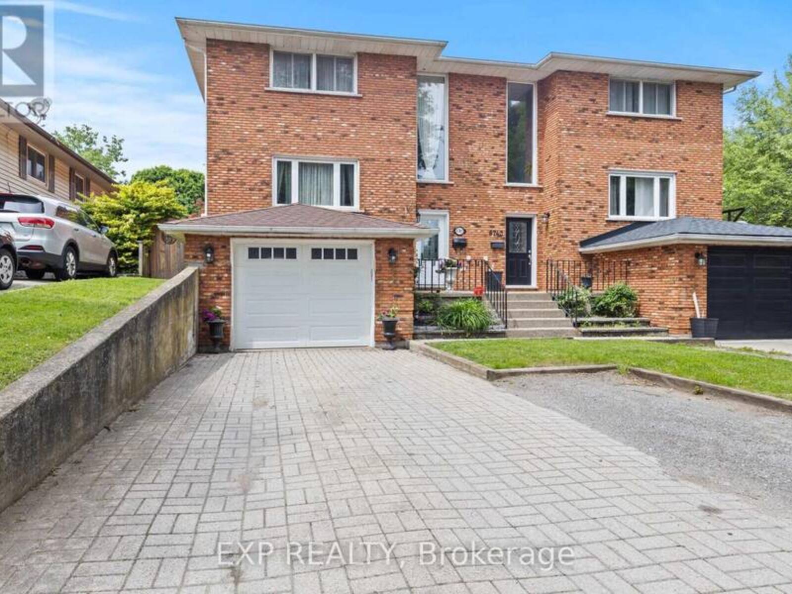 6745 DAWSON STREET, Niagara Falls, Ontario L2E 7B6