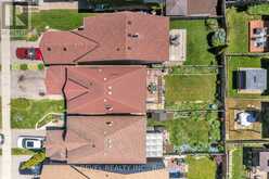11 CARR DRIVE | Ajax Ontario | Slide Image Three