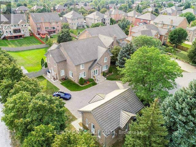 1918 ROYAL CREDIT BOULEVARD Mississauga Ontario, L5M 4Y1 - 8 Bedrooms Home For Sale