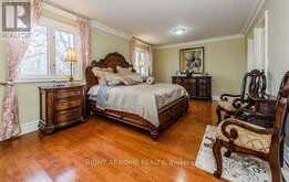 5A PEARSON AVENUE | Richmond Hill Ontario | Slide Image Nineteen
