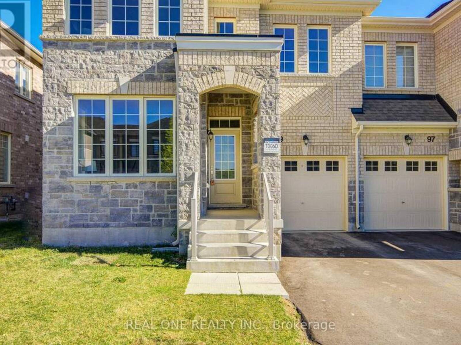 99 KENNETH ROGERS CRESCENT, East Gwillimbury, Ontario L9N 1S5