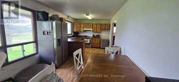 1527 HIGHWAY 11 W | Cochrane Ontario | Slide Image Six