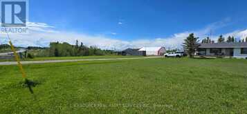 1527 HIGHWAY 11 W | Cochrane Ontario | Slide Image Seventeen