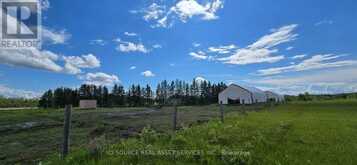 1527 HIGHWAY 11 W | Cochrane Ontario | Slide Image Twenty-seven